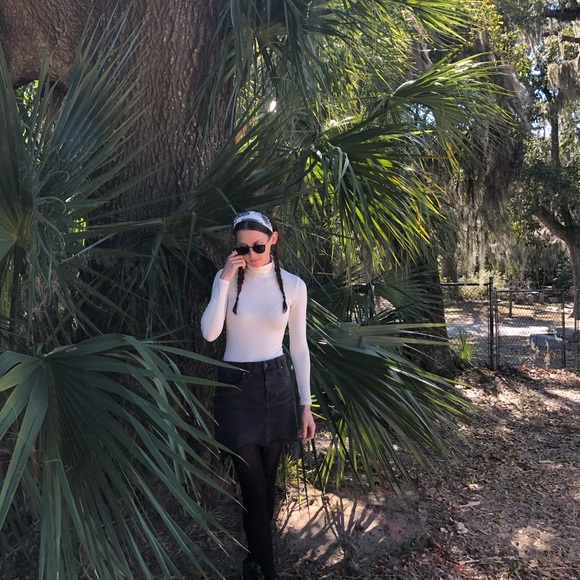 Meet your Posher, Myles - Picture 3 of 3